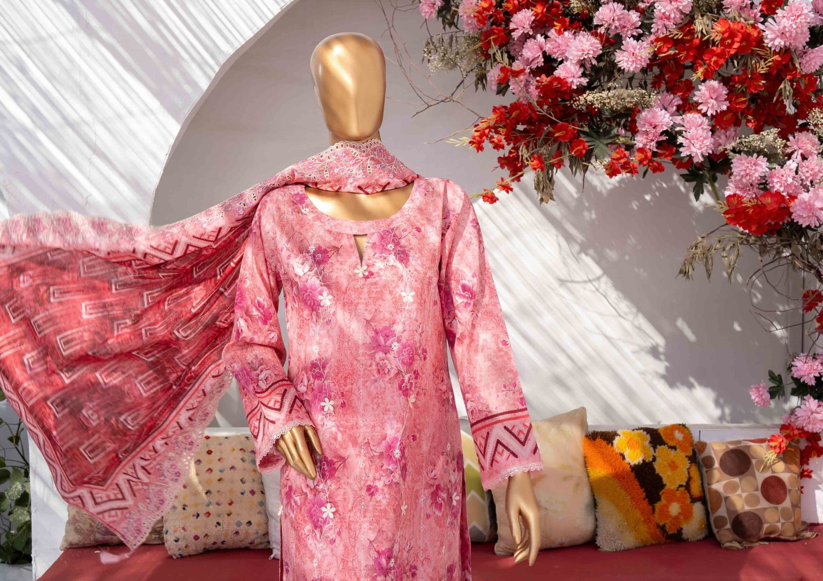 MEHAK Exclusive Lawn Embroidered Shirt With Embroidered Cutwork Lawn Dupatta